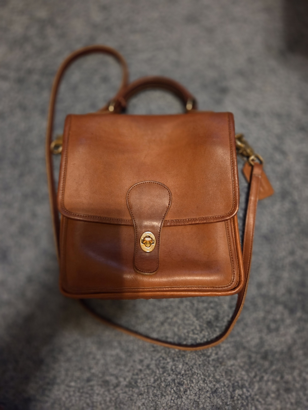 Vintage Coach Station Bag In Btitish Tan